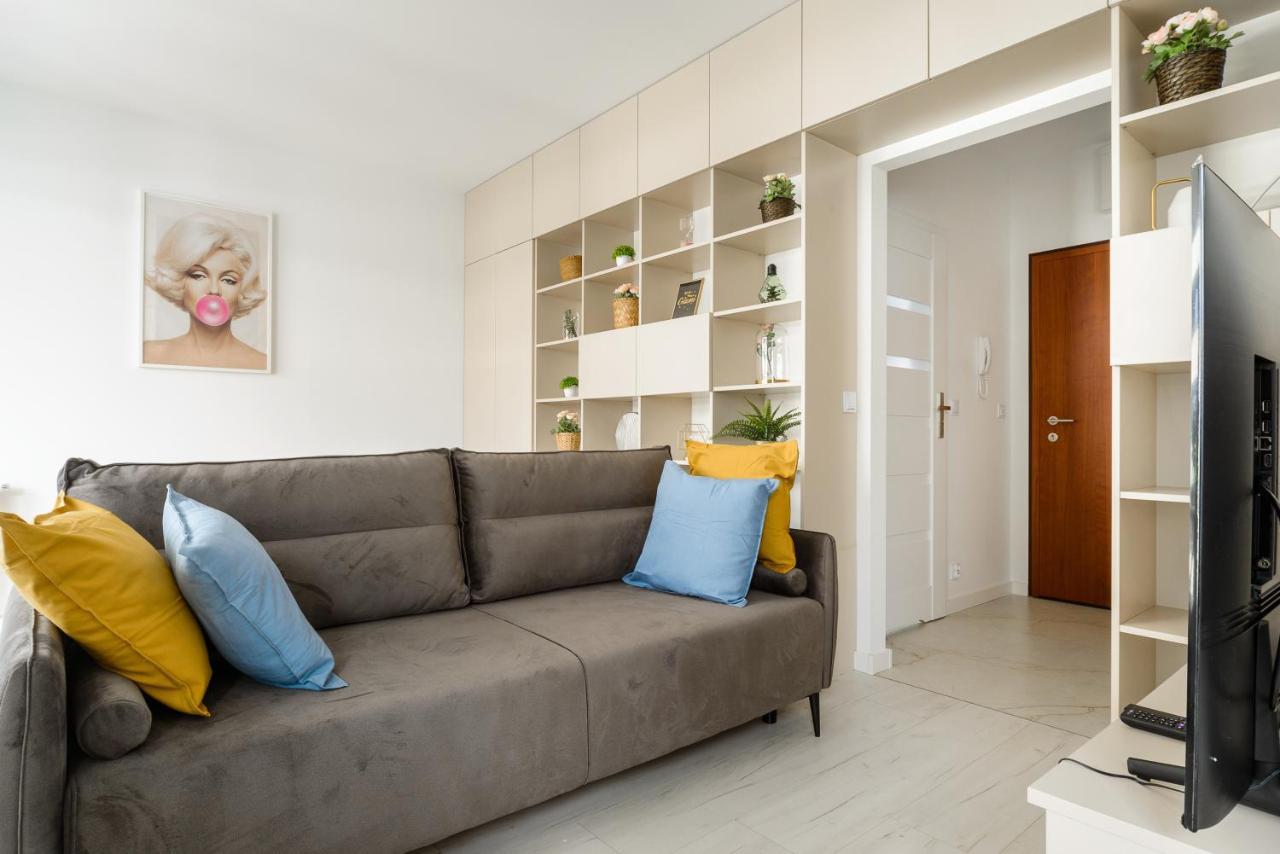 Modern Studios Near Arkadia Center Warschau Buitenkant foto